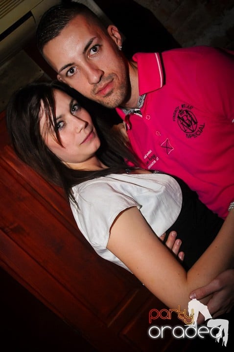 Miercuri seara e party în Escape, 