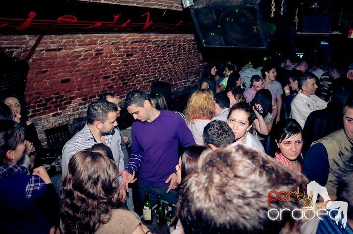 Miercuri seara e party în Escape, 