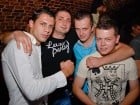 Miercuri seara în Club Escape