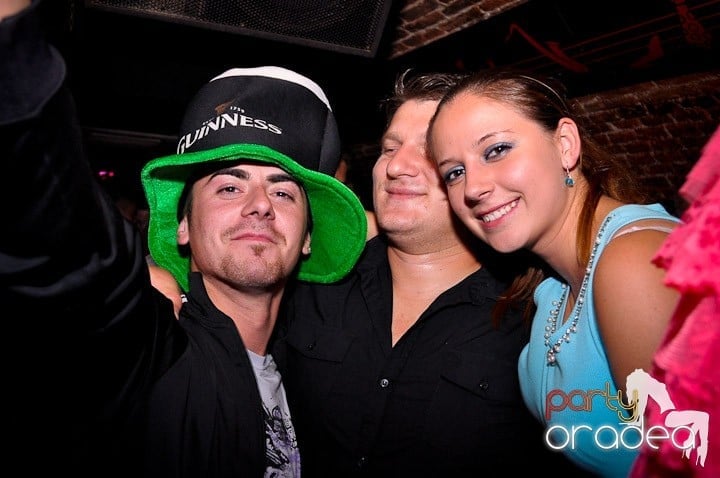 Miercuri seara în Escape, 