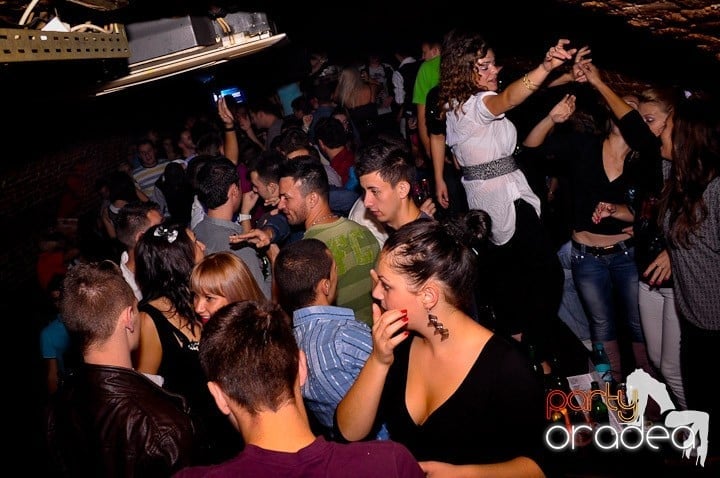 Miercuri seara în Escape, 