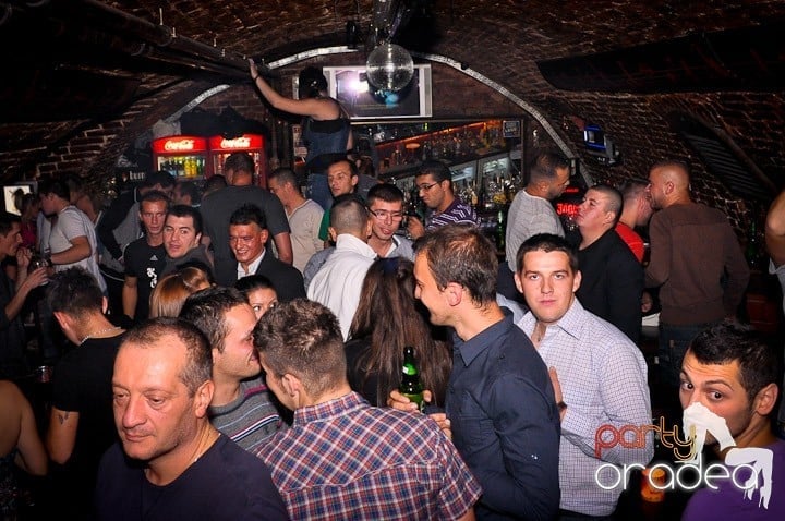 Miercuri seara în Escape, 