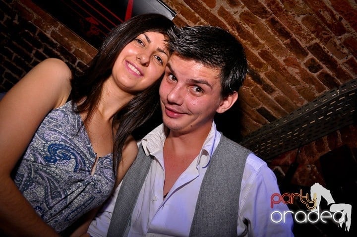 Miercuri seara în Escape, 