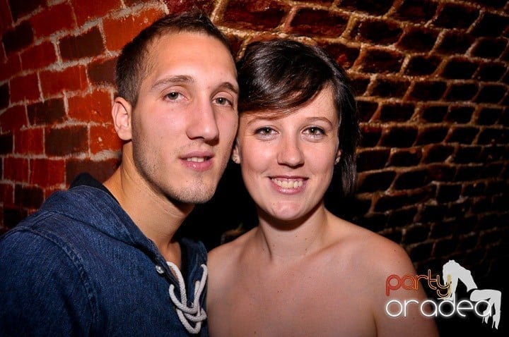 Miercuri seara în Escape, 