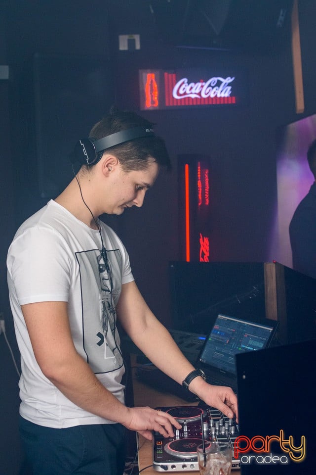 Mike Husher - House Vibes, 