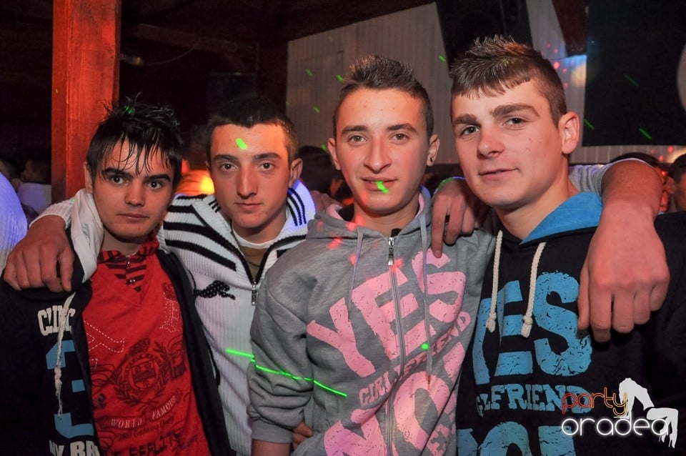 Mikulás Party în Disco Faház,