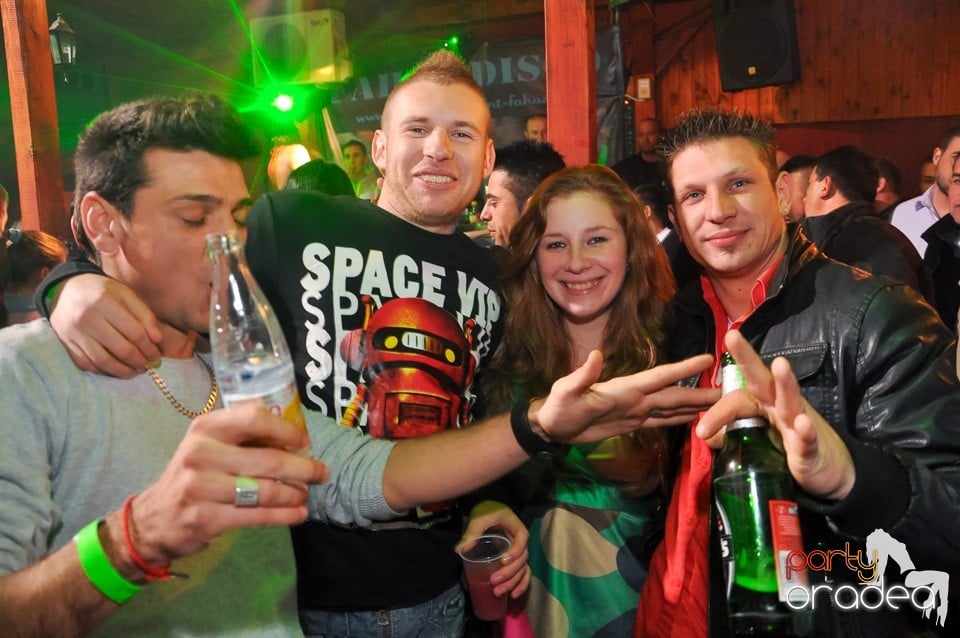 Mikulás Party în Disco Faház,