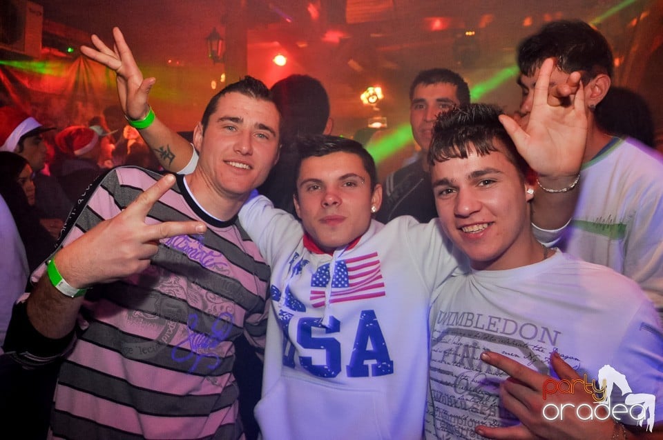 Mikulás Party în Disco Faház,