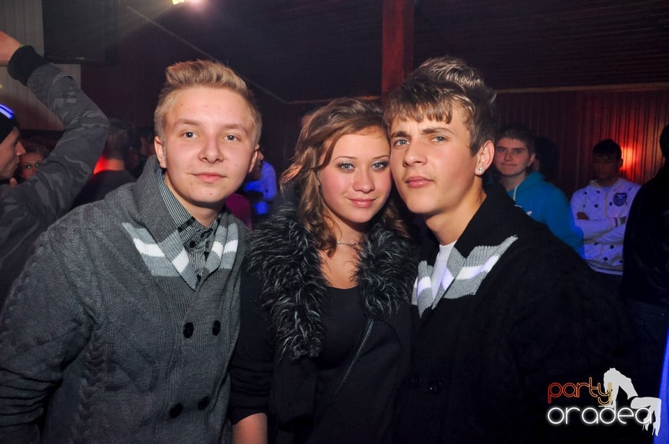 Mikulás Party în Disco Faház,