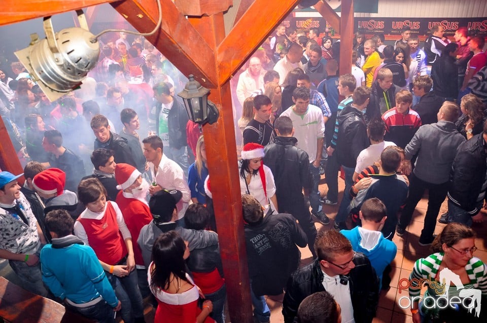 Mikulás Party în Disco Faház,