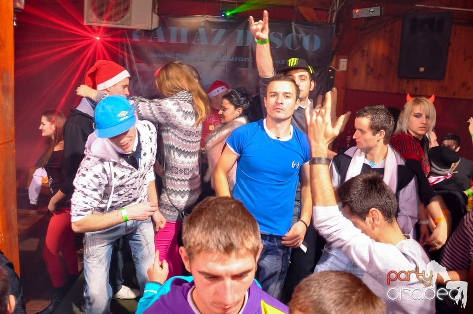 Mikulás Party în Disco Faház, 