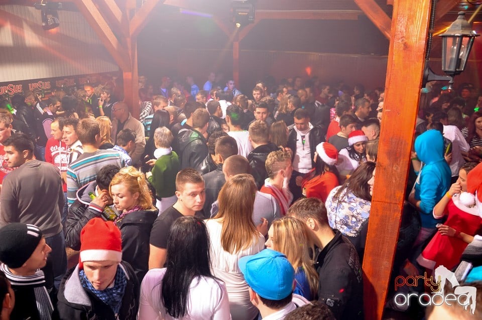 Mikulás Party în Disco Faház,