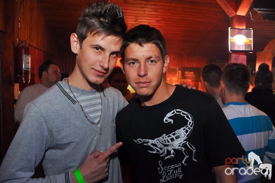Mikulás Party în Disco Faház,