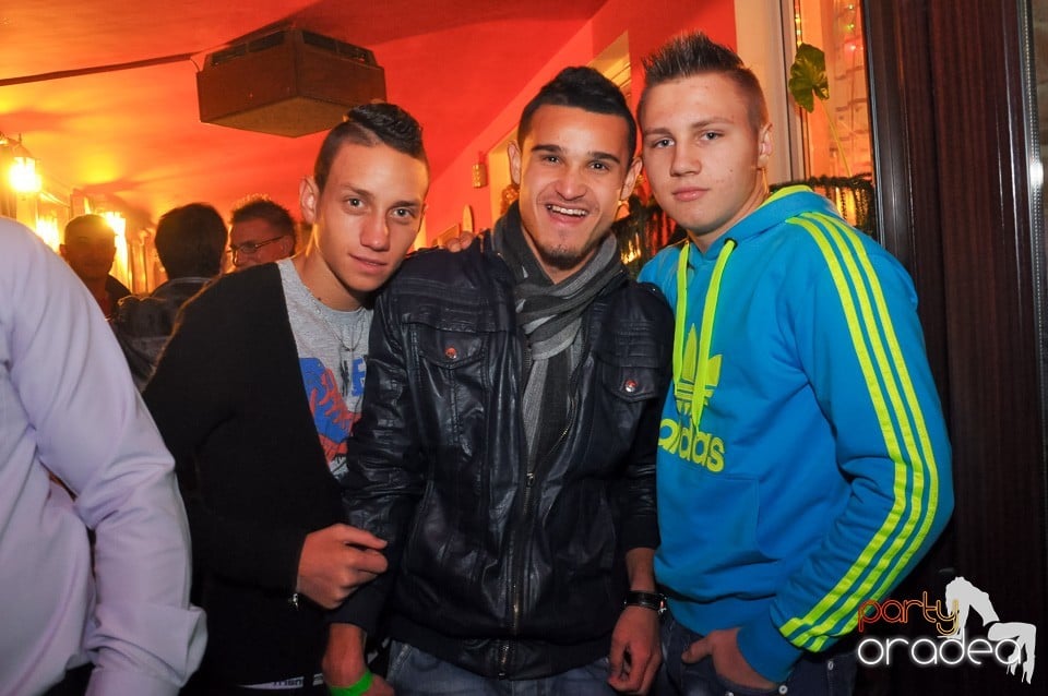 Mikulás Party în Disco Faház,