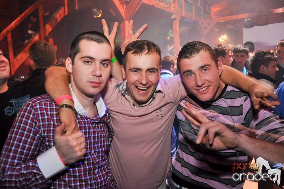 Mikulás Party în Disco Faház,
