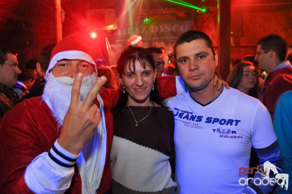 Mikulás Party în Disco Faház,