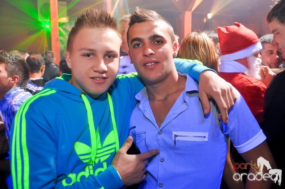 Mikulás Party în Disco Faház,