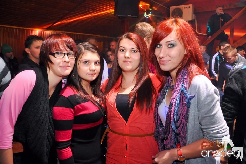 Mikulás Party în Disco Faház,