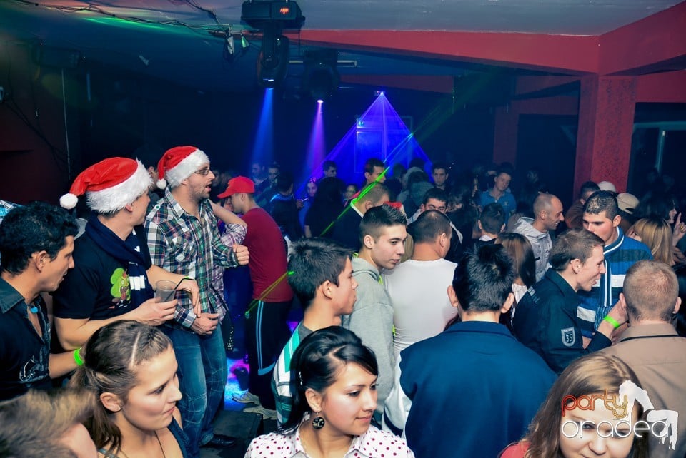 Mikulás Party With Dj Szatmári, Royal Party House