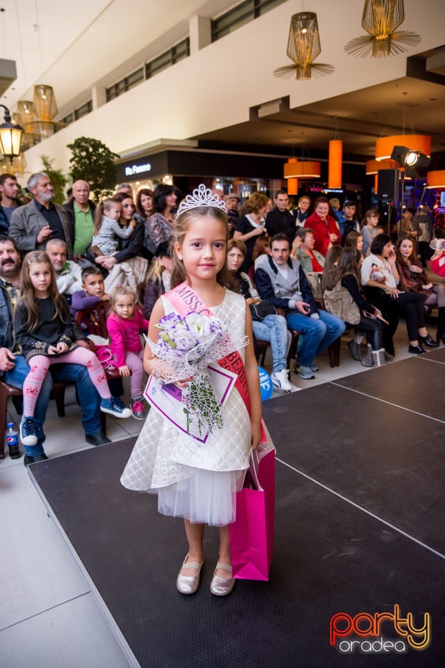 Miss Gift of Beauty, Şcoala de prinţi şi prinţese „Gift of Beauty”