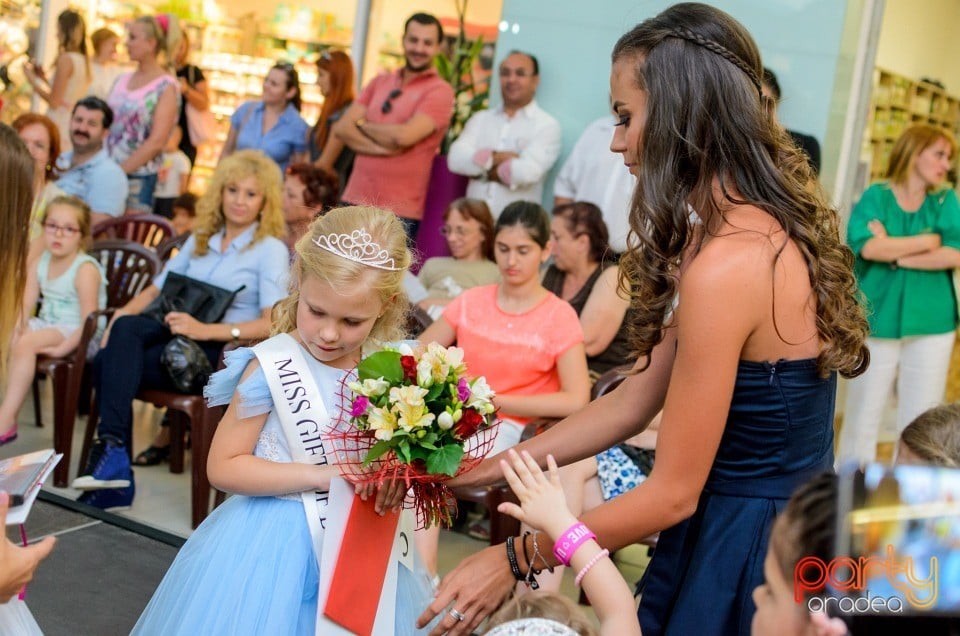 Miss Gifts of Beauty, Şcoala de prinţi şi prinţese „Gift of Beauty”