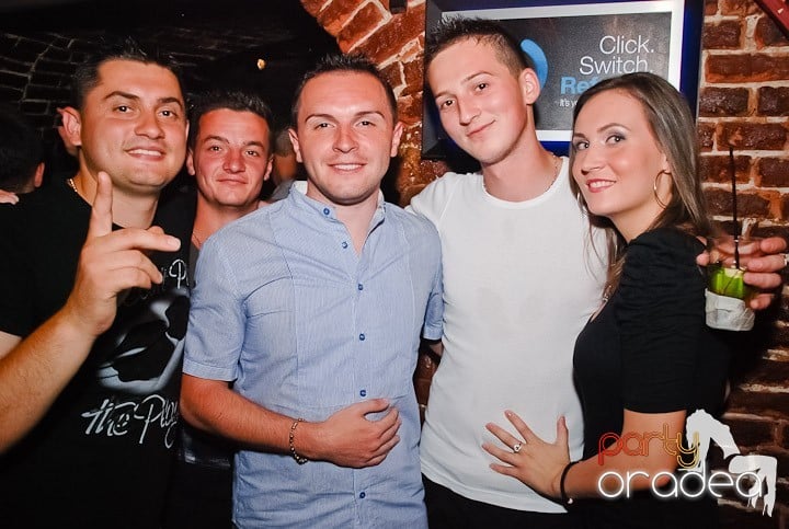 Multă adrenalină în Club Escape, 