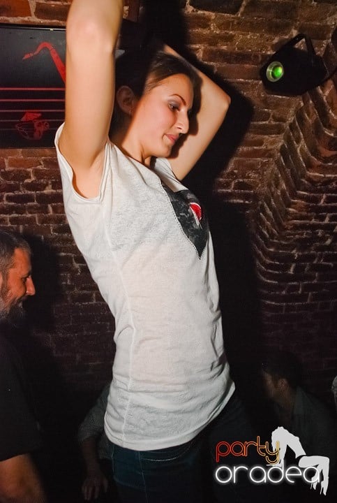 Multă adrenalină în Club Escape, 