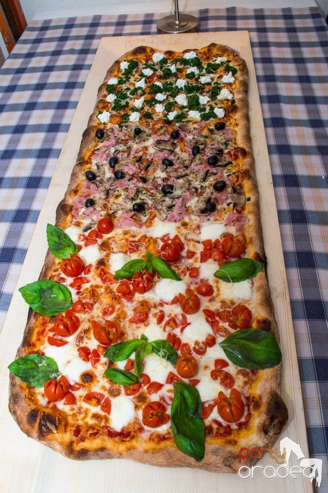 Multiplul Campion Mondial la Pizza, Old Mill