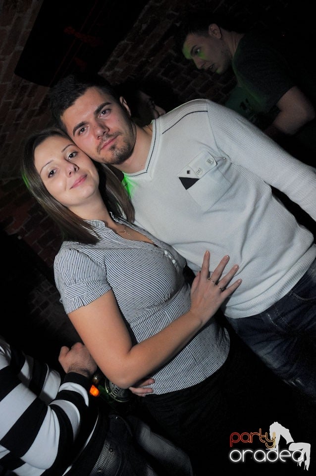 Muzică bună şi distracţie maximă în Escape,
