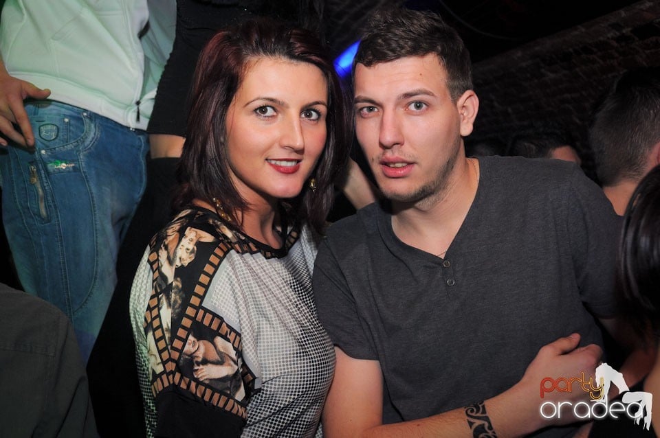 Muzică bună şi distracţie maximă în Escape, 