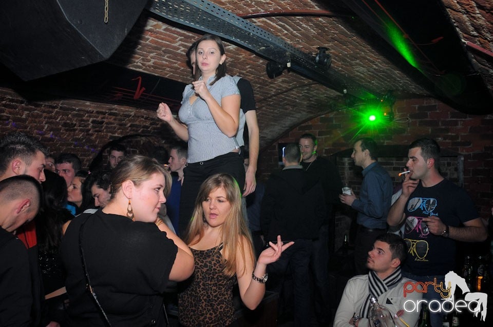 Muzică bună şi distracţie maximă în Escape,