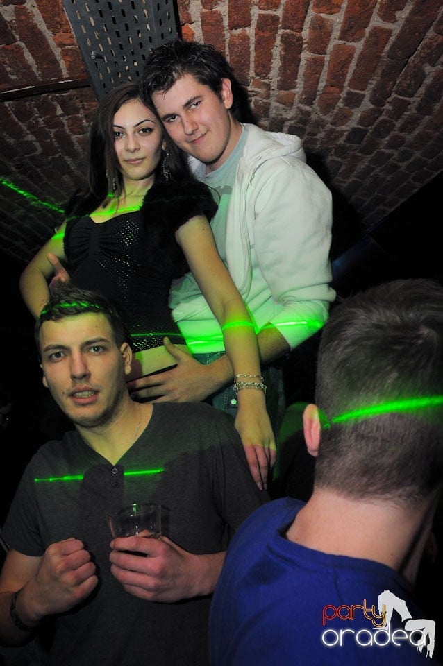 Muzică bună şi distracţie maximă în Escape,
