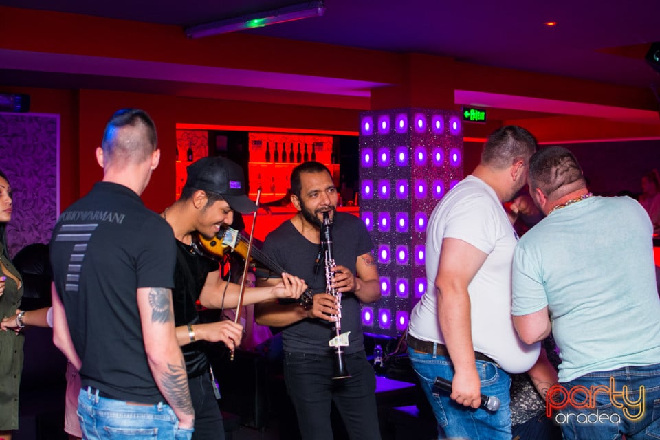 Muzica live, 