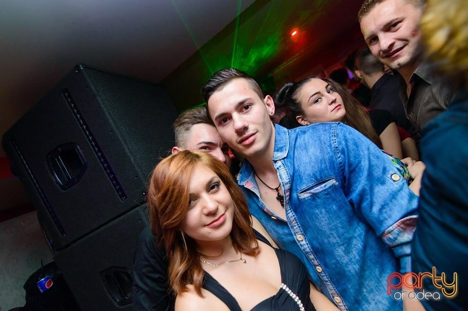 Muzică live alături de Blaga, 