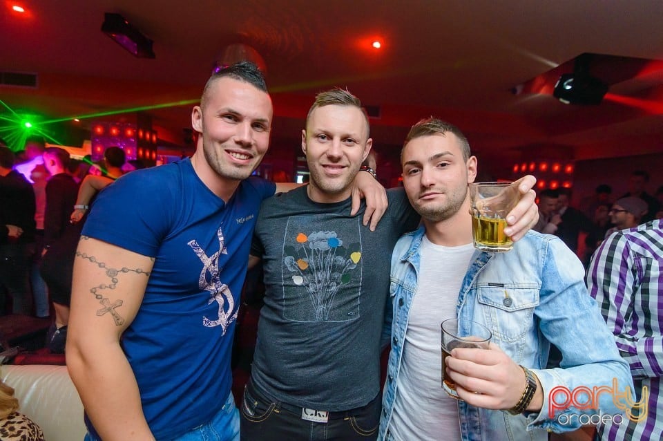 Muzică live alături de Blaga, 