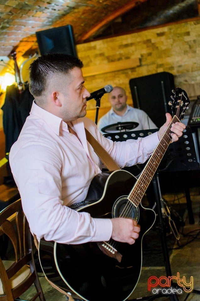 Muzică live alături de Trupa West, Restaurant Emporium