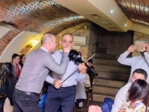 Muzică live alături de Trupa West