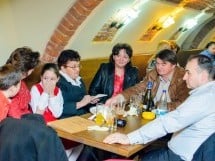 Muzică live alături de Trupa West