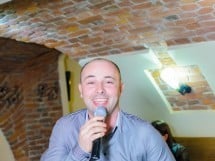 Muzică live alături de Trupa West
