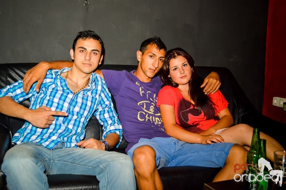 Muzica live Alex de la Oradea, 