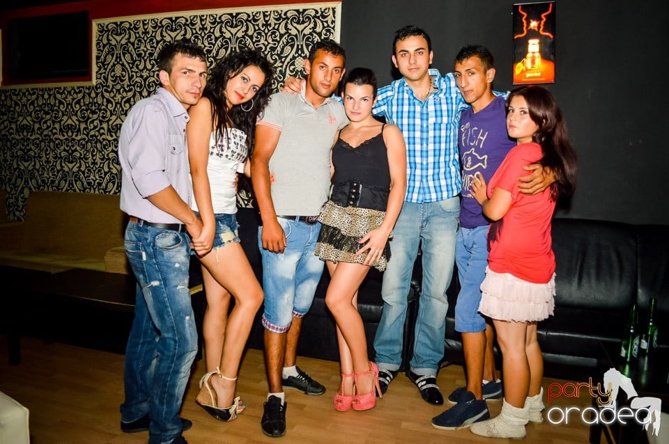 Muzica live Alex de la Oradea, 