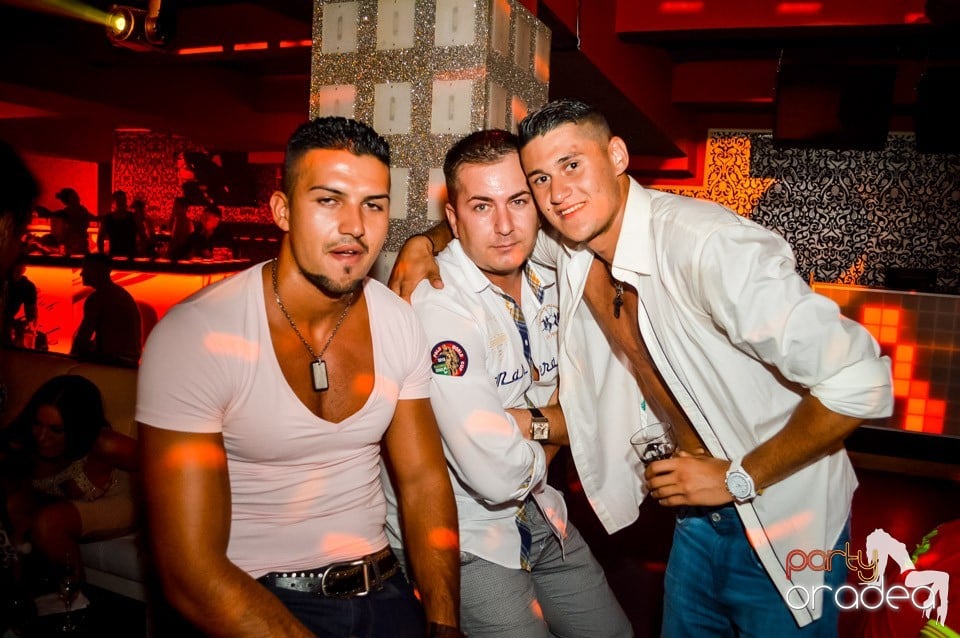 Muzica live Alex de la Oradea, 