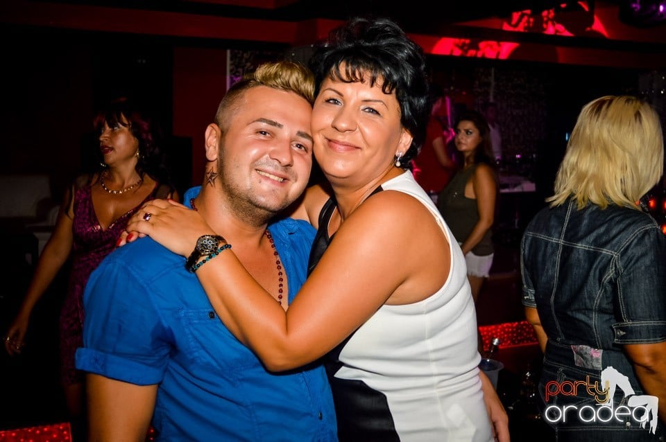 Muzica live Alex de la Oradea, 