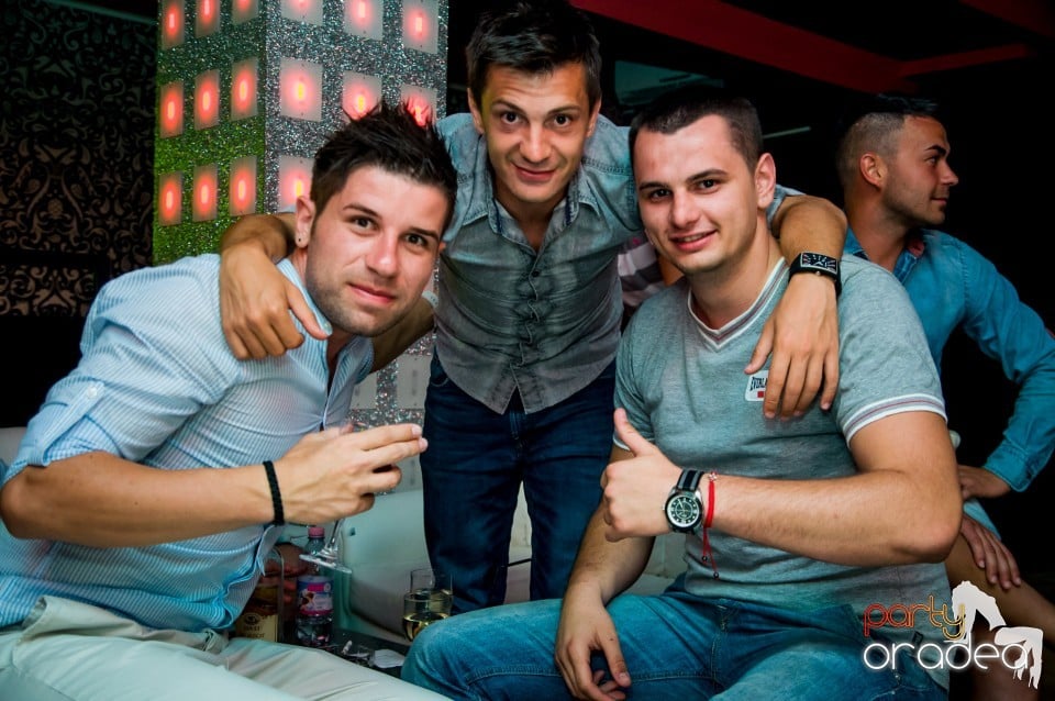 Muzica live Alex de la Oradea, 