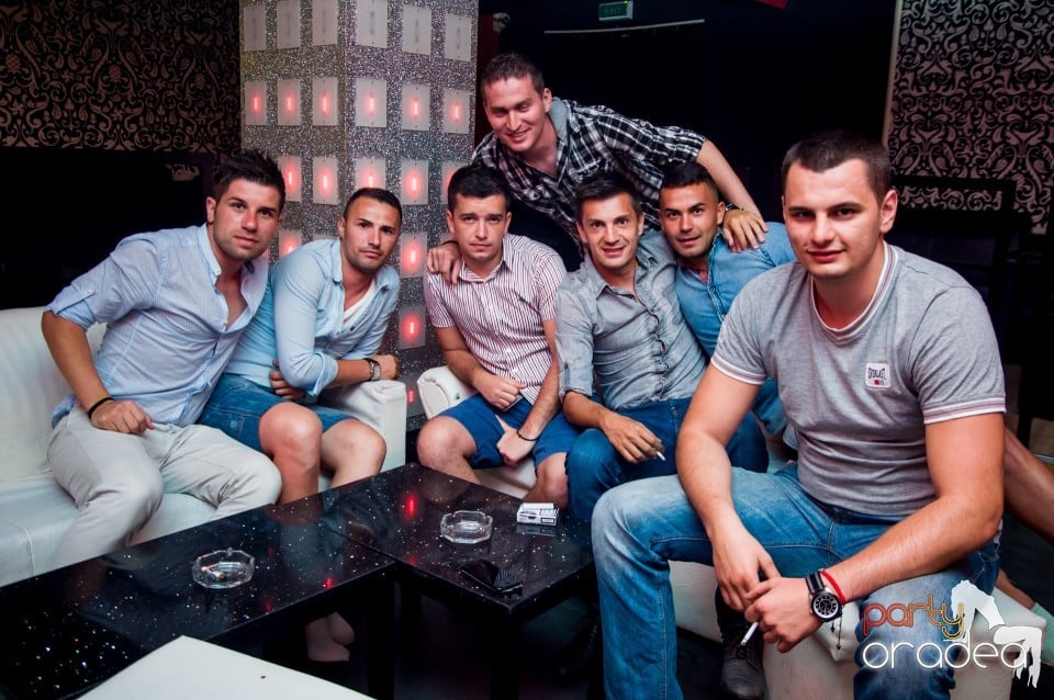 Muzica live Alex de la Oradea, 