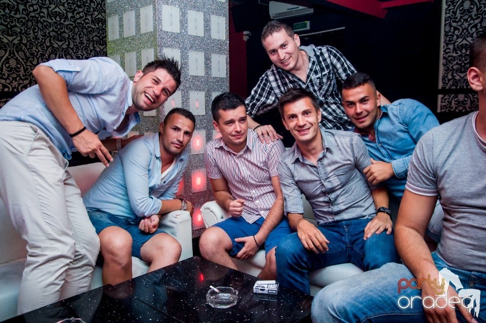 Muzica live Alex de la Oradea, 