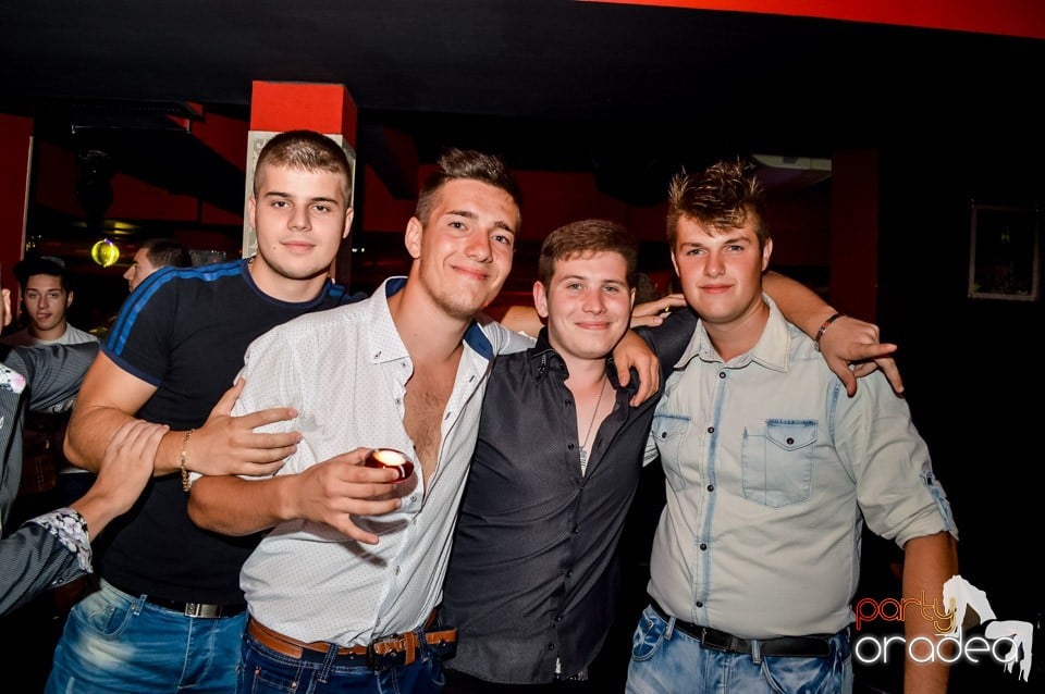 Muzica live Blaga de la Oradea, 