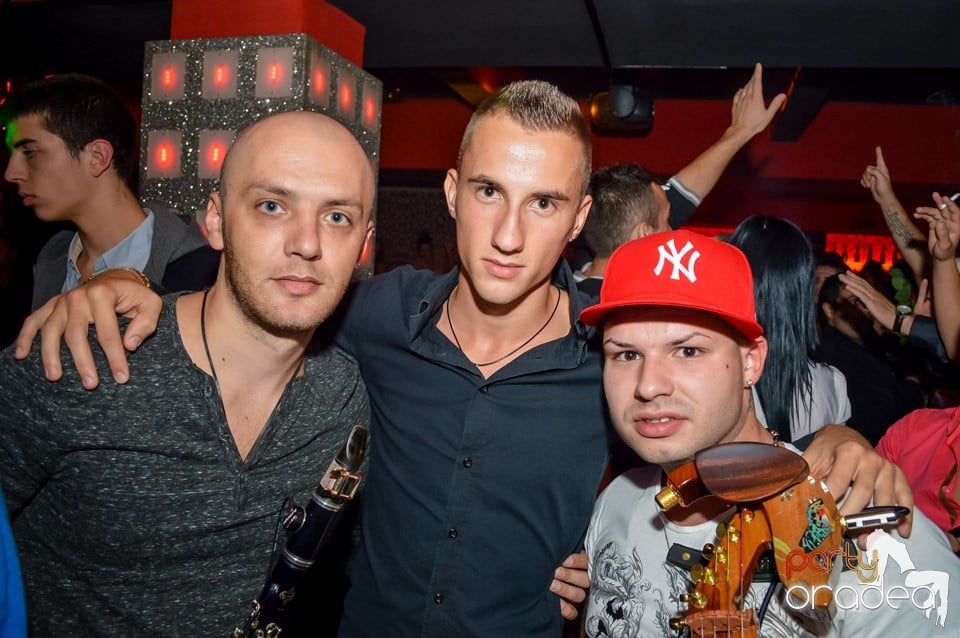 Muzica live Blaga de la Oradea, 