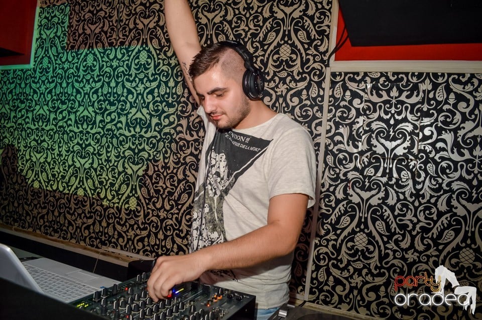 Muzica live Blaga de la Oradea, 