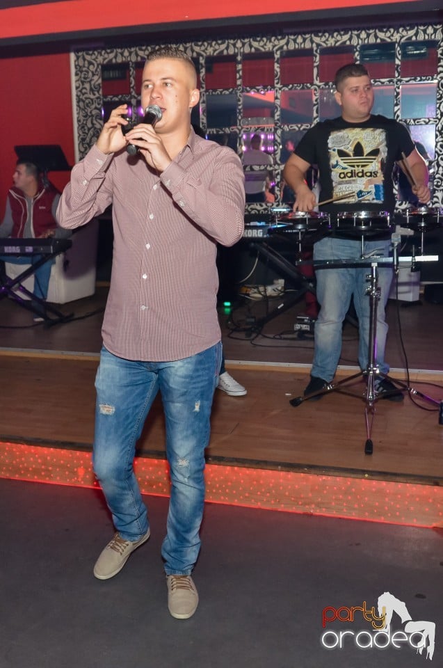 Muzica live Blaga de la Oradea, 